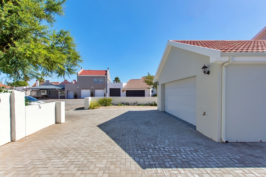 3 Bedroom Property for Sale in Port Owen Western Cape